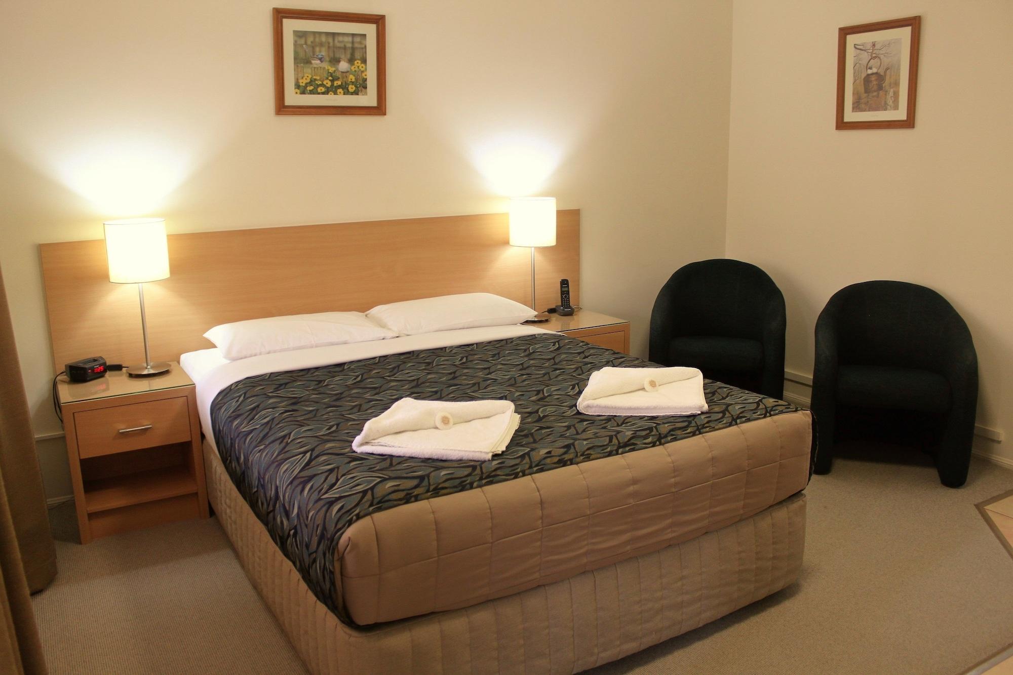 Rockhampton Palms Motor Inn מראה חיצוני תמונה