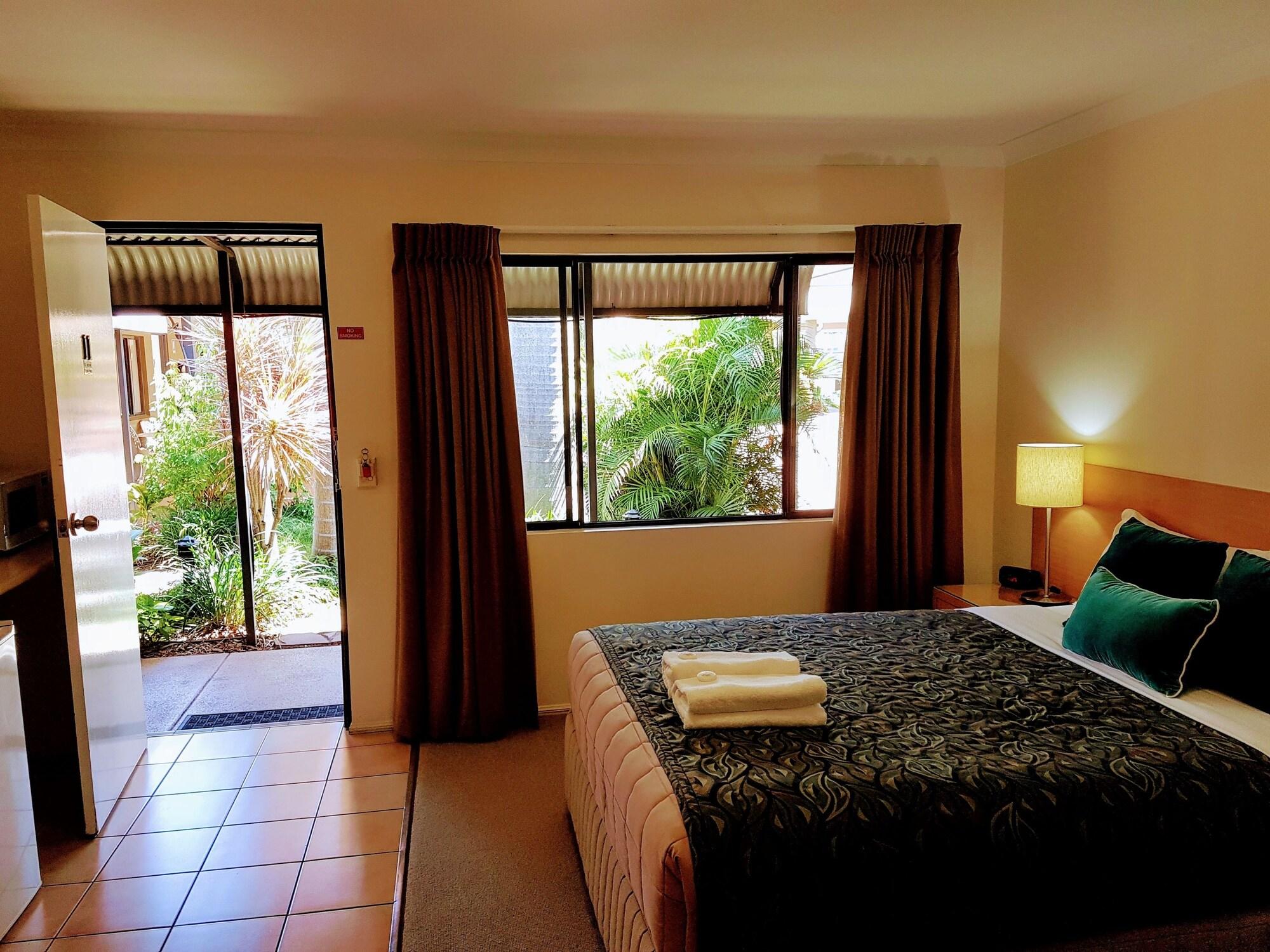 Rockhampton Palms Motor Inn מראה חיצוני תמונה