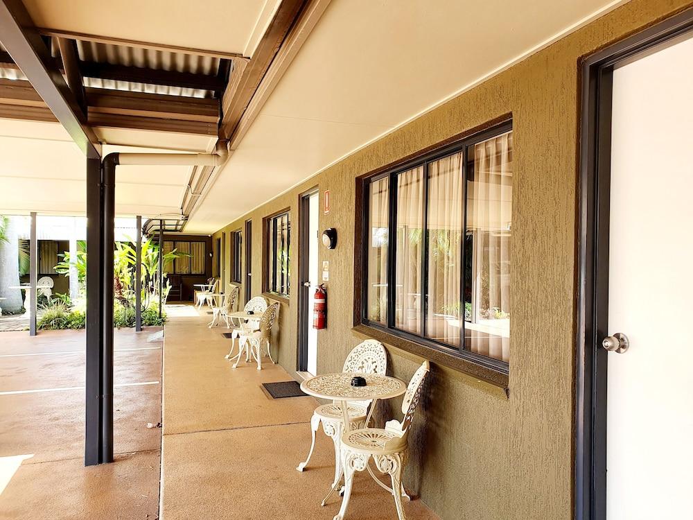 Rockhampton Palms Motor Inn מראה חיצוני תמונה