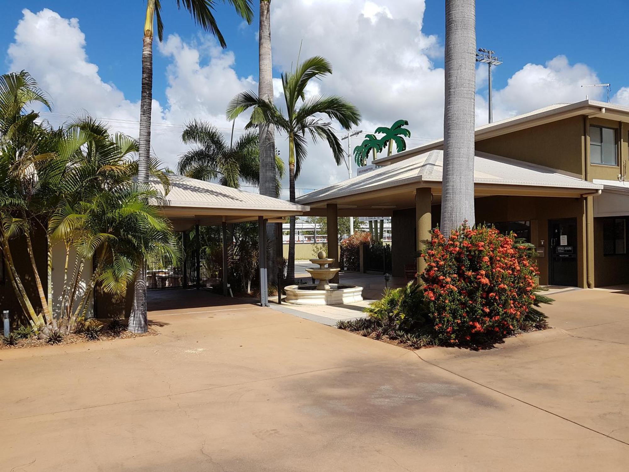 Rockhampton Palms Motor Inn מראה חיצוני תמונה