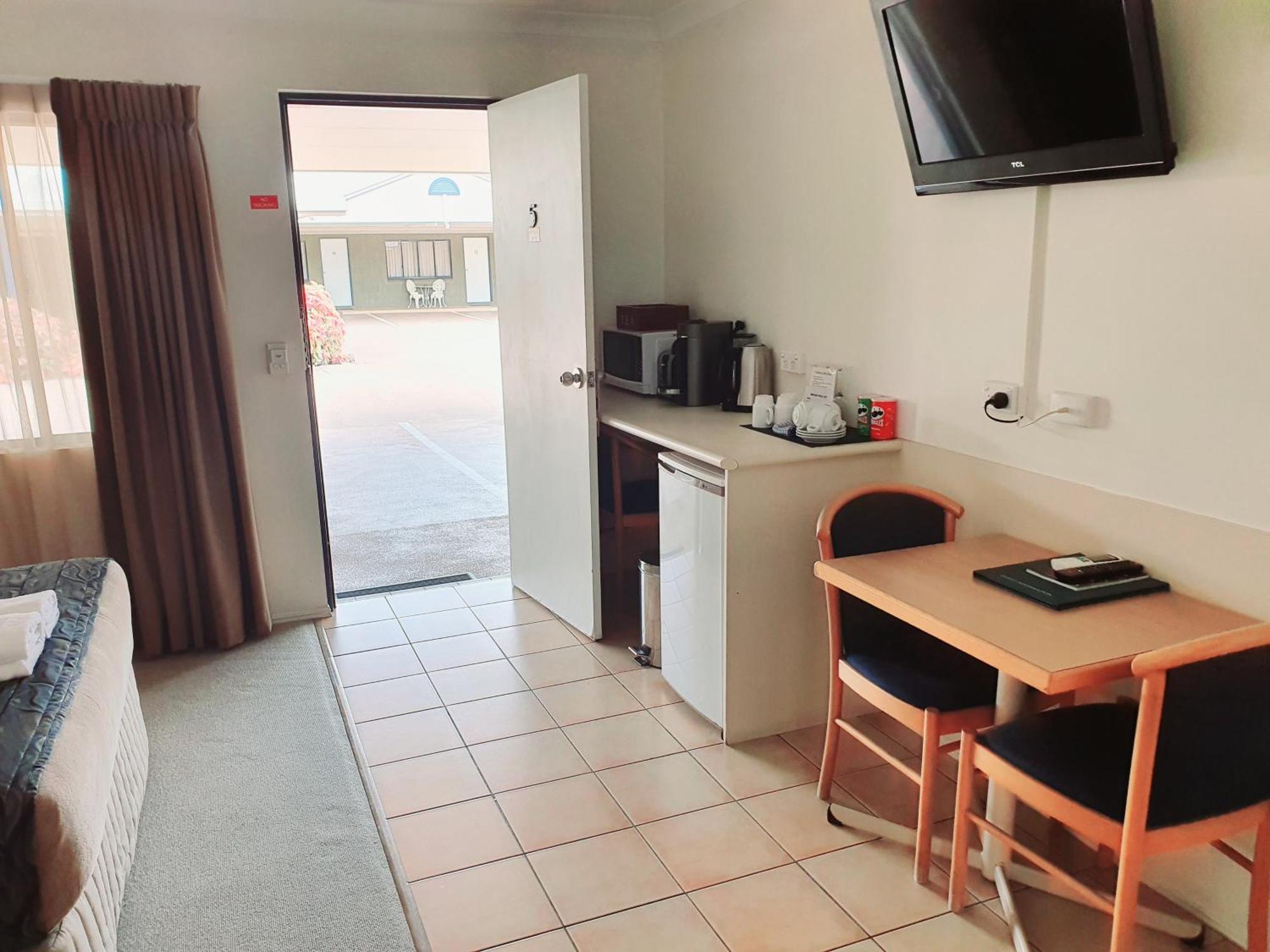 Rockhampton Palms Motor Inn חדר תמונה