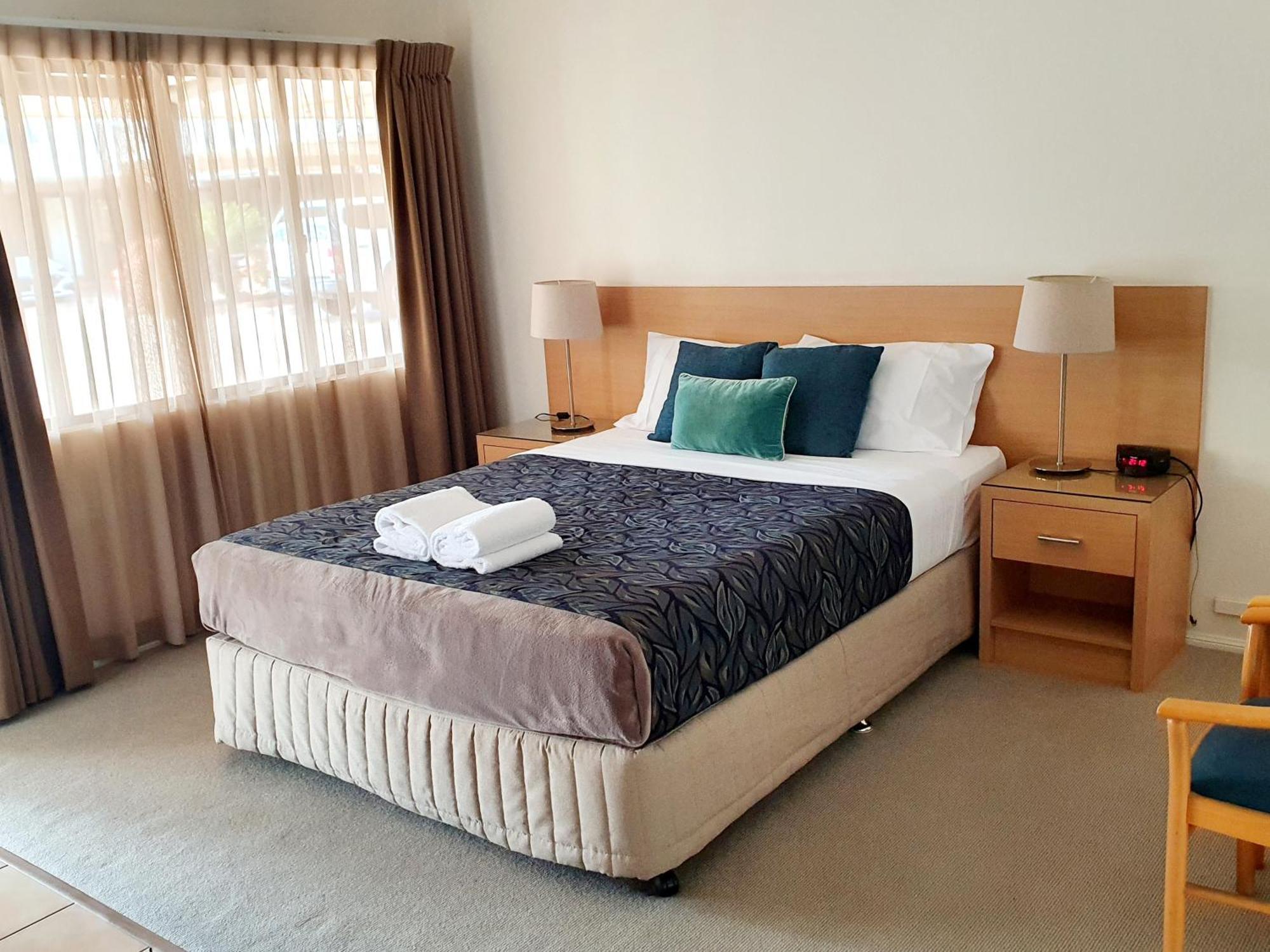 Rockhampton Palms Motor Inn חדר תמונה